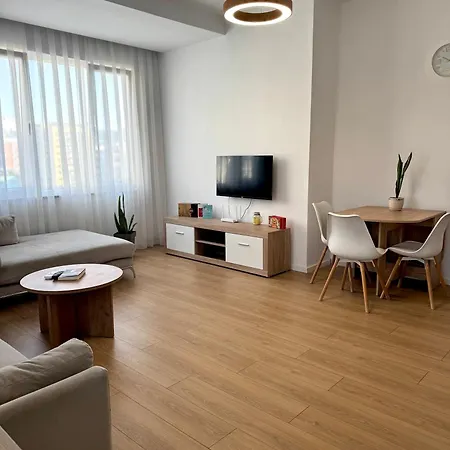 Apartment's Aquilo Blloku *