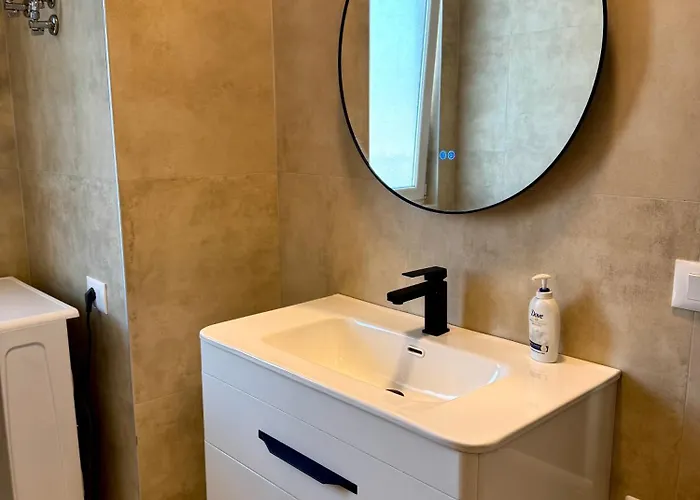 Διαμέρισμα Apartment's Aquilo Blloku *